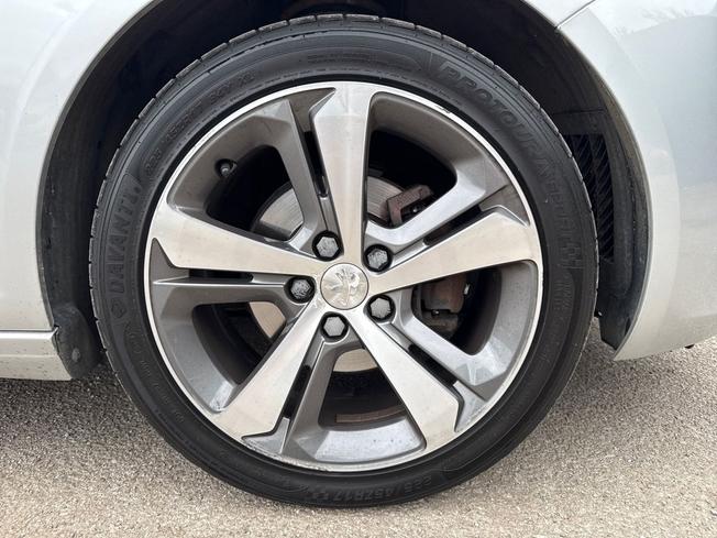 PEUGEOT 308 Sw Photo 5
