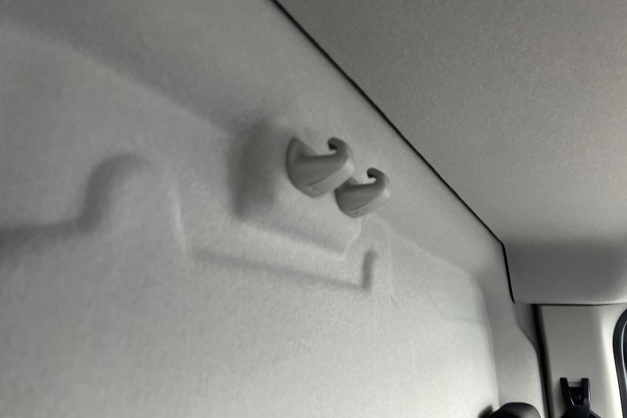 Used Ford E-TRANSIT 28