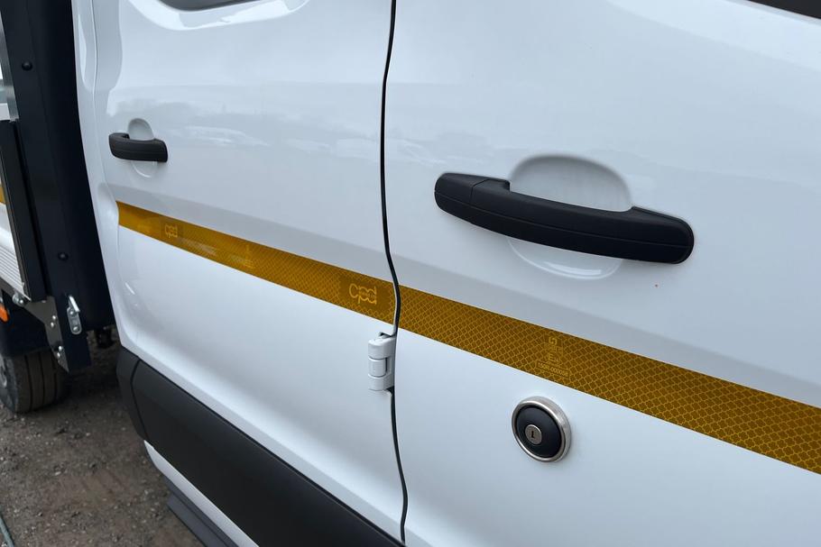 Used FORD TRANSIT WM25UOP 18