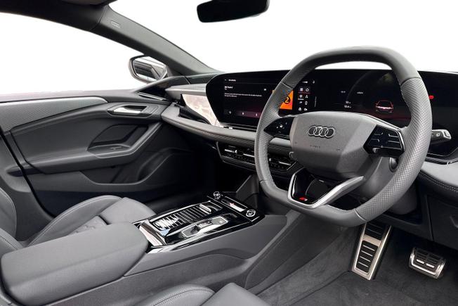 AUDI A6 E-Tron Avant Photo 6