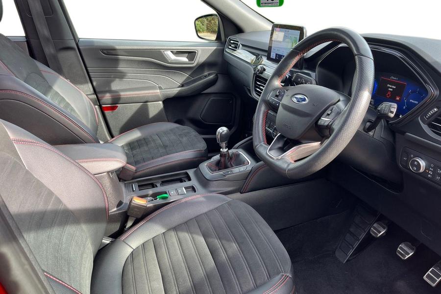 Ford Kuga Photo autoimg-7d1683cc5bc3abaf036d83e48eb89319d4cf1c12.jpg