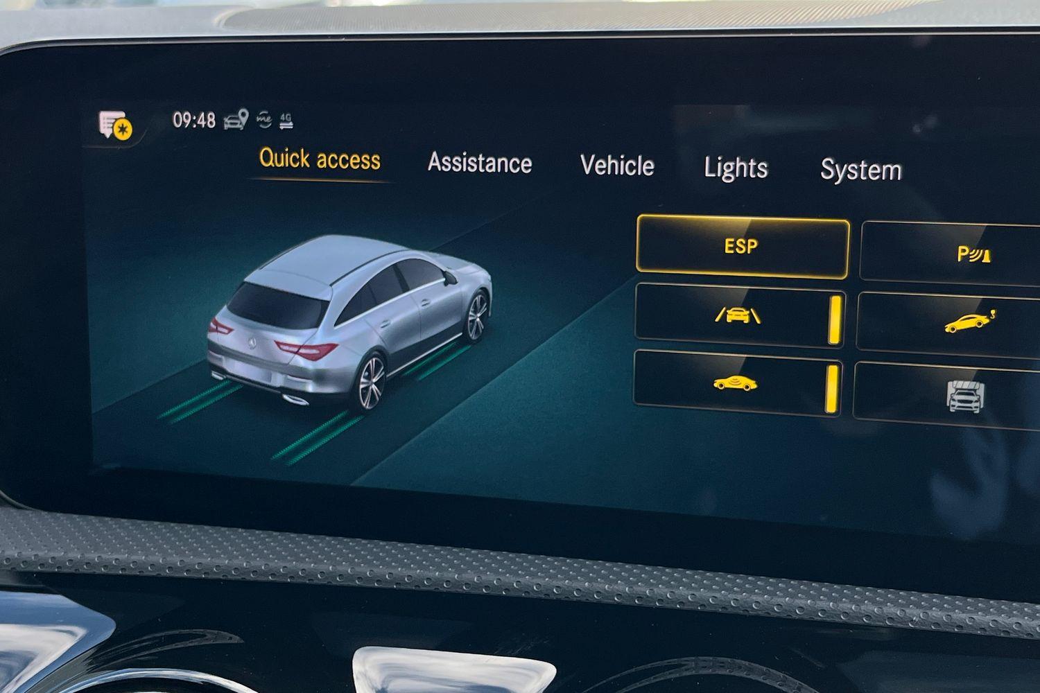 Mercedes-Benz CLA Photo 29