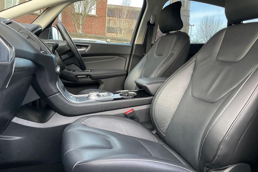 Ford S-MAX Photo autoimg-7d18b0b94c20b3a9c754ecdedac7e7f86e8cdbb0.jpg