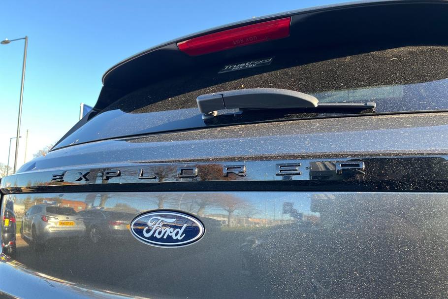 Used Ford Explorer 39