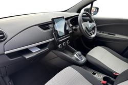 RENAULT Zoe Photo 2