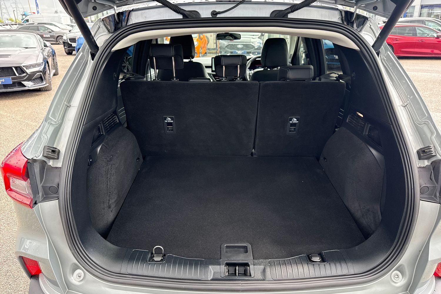 Ford KUGA Photo 20