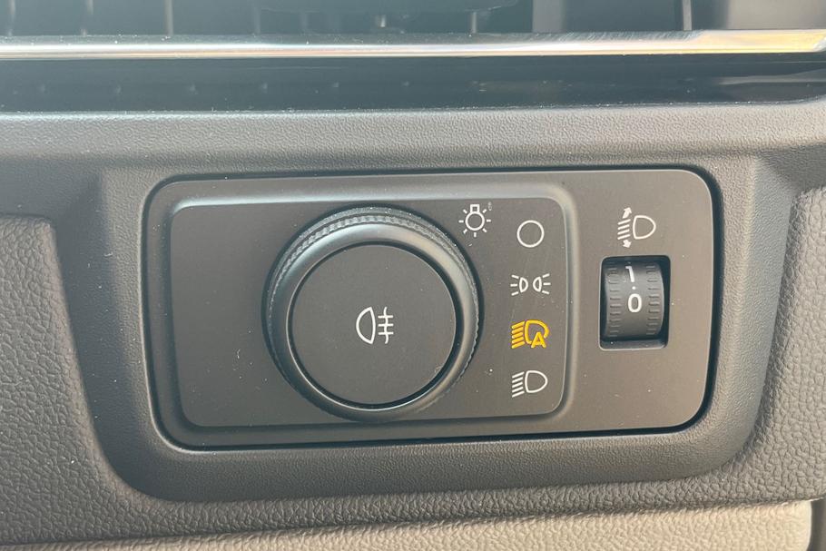 Used Ford TRANSIT CUSTOM HV26SKU 25