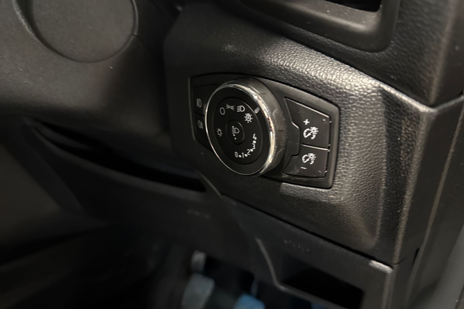 Ford ECOSPORT Photo 25