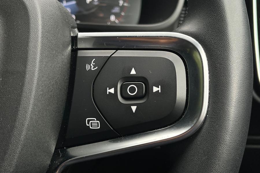 Volvo XC40 Photo autoimg-7d1f4334d1551cadc8833123dcea584af32fd039.jpg