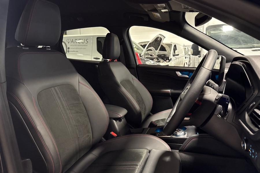 Ford Kuga Photo autoimg-7d2204a486c7bbcd05a60e8be3161833a6fb9598.jpg