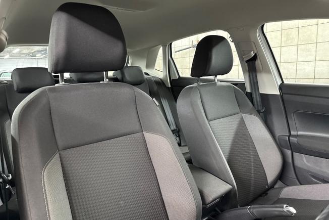 VOLKSWAGEN Polo Photo 25