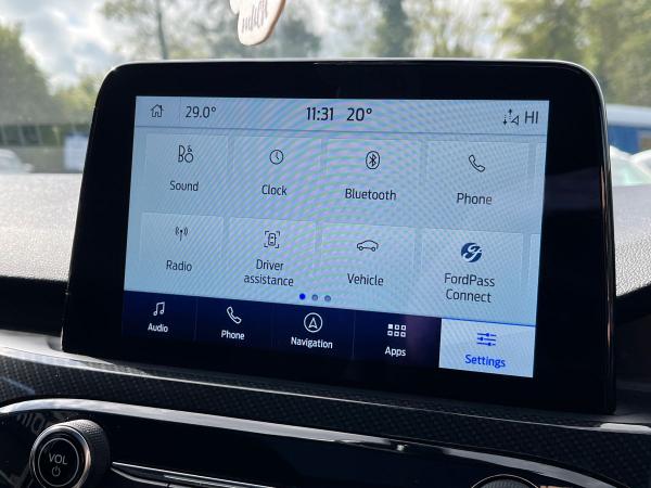 Ford Kuga Photo autoimg-7d22c92f9f81b150d34106b291a80f470c130805.jpg