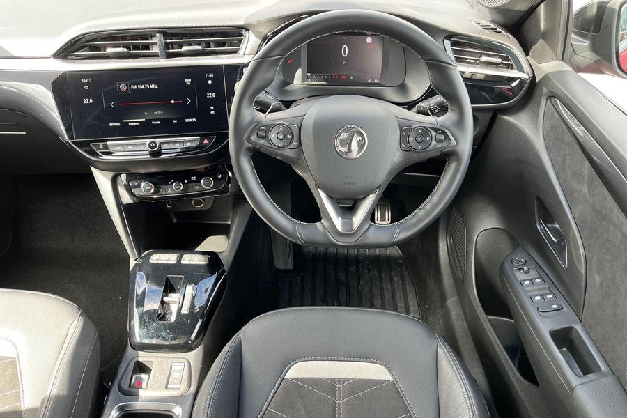 Vauxhall CORSA Photo autoimg-7d27ba42a610a3a9011f7a63a54135a39237b142.jpg