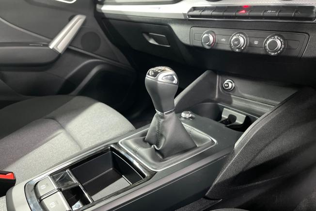 AUDI Q2 Photo 23