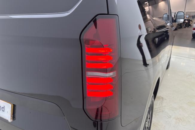 Volkswagen Transporter Photo 18