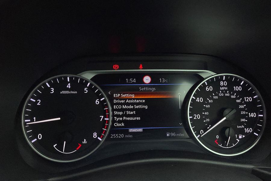 Nissan JUKE Photo autoimg-7d2c718ea496517dcd67e7f3bc79680ea45a4486.jpg
