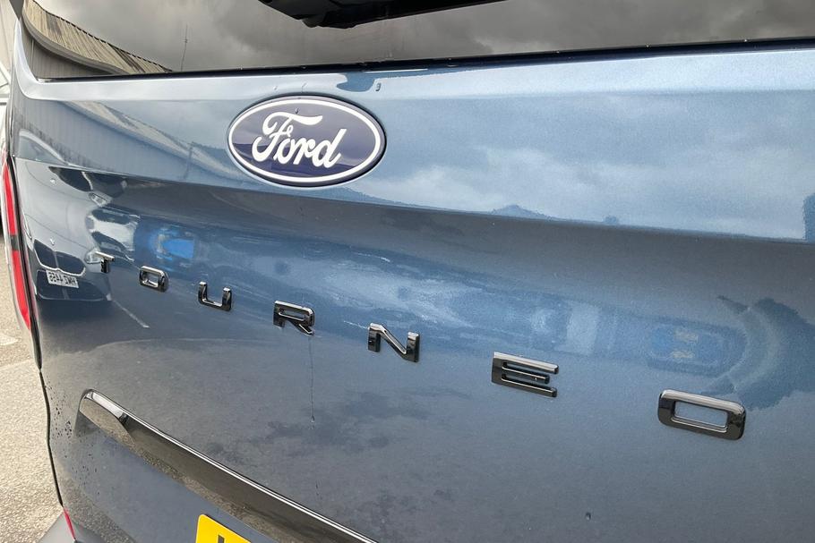 Used FORD TOURNEO CUSTOM WO74ARX 19