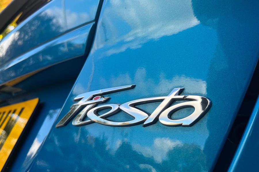 Ford FIESTA Photo autoimg-7d2fddcef26e063b56572e8a772dabaf806e3640.jpg