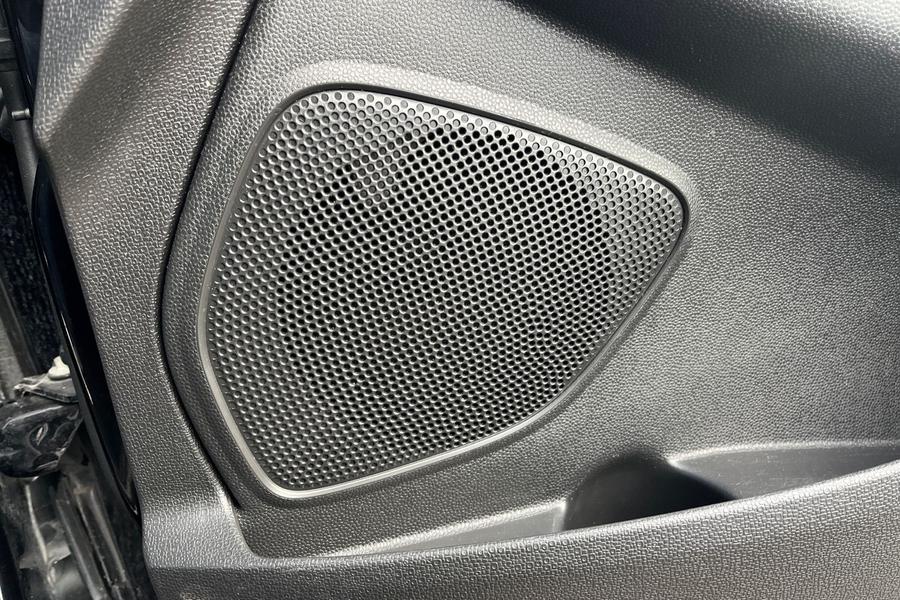 Ford ECOSPORT Photo autoimg-7d30d14368dd164109f171e3552639f69354f354.jpg