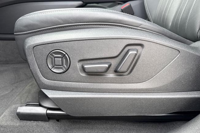 Audi Q8 Photo 27