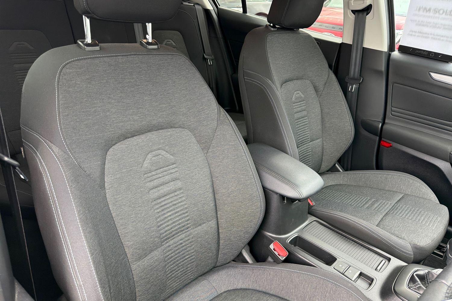 Ford Focus Photo 16