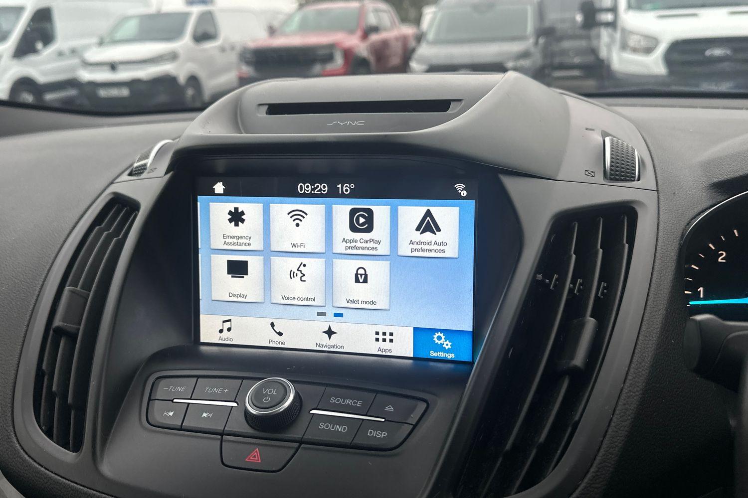 Ford KUGA Photo 32