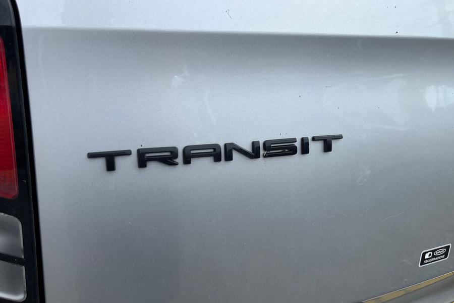 Ford TRANSIT CUSTOM Photo autoimg-7d39ef3a1f41af5d98342a80453afa5ae85ea652.jpg
