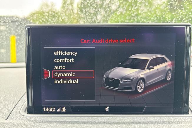 Audi A3 Photo 22