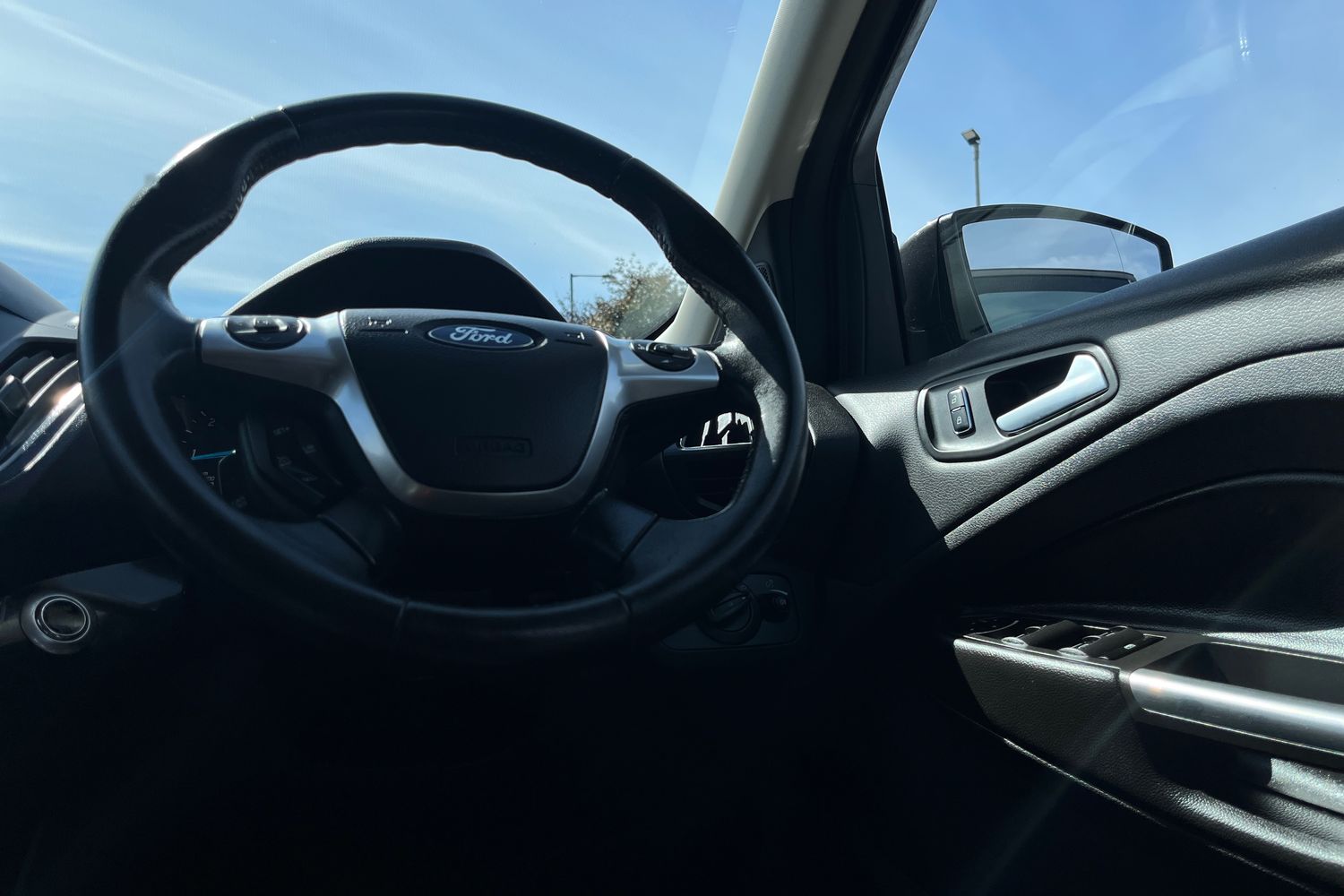 Ford KUGA Photo 11