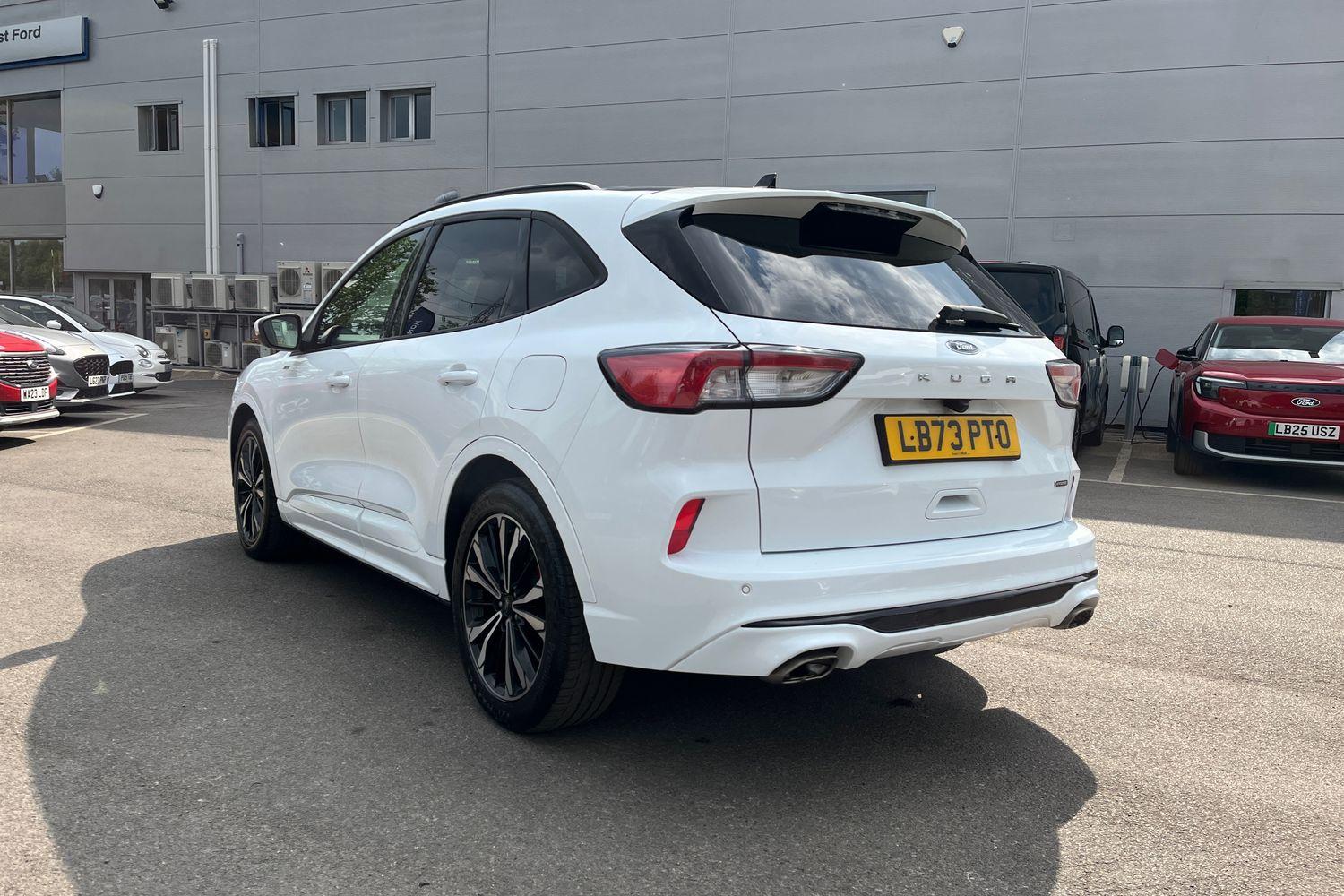 Ford KUGA Photo 32