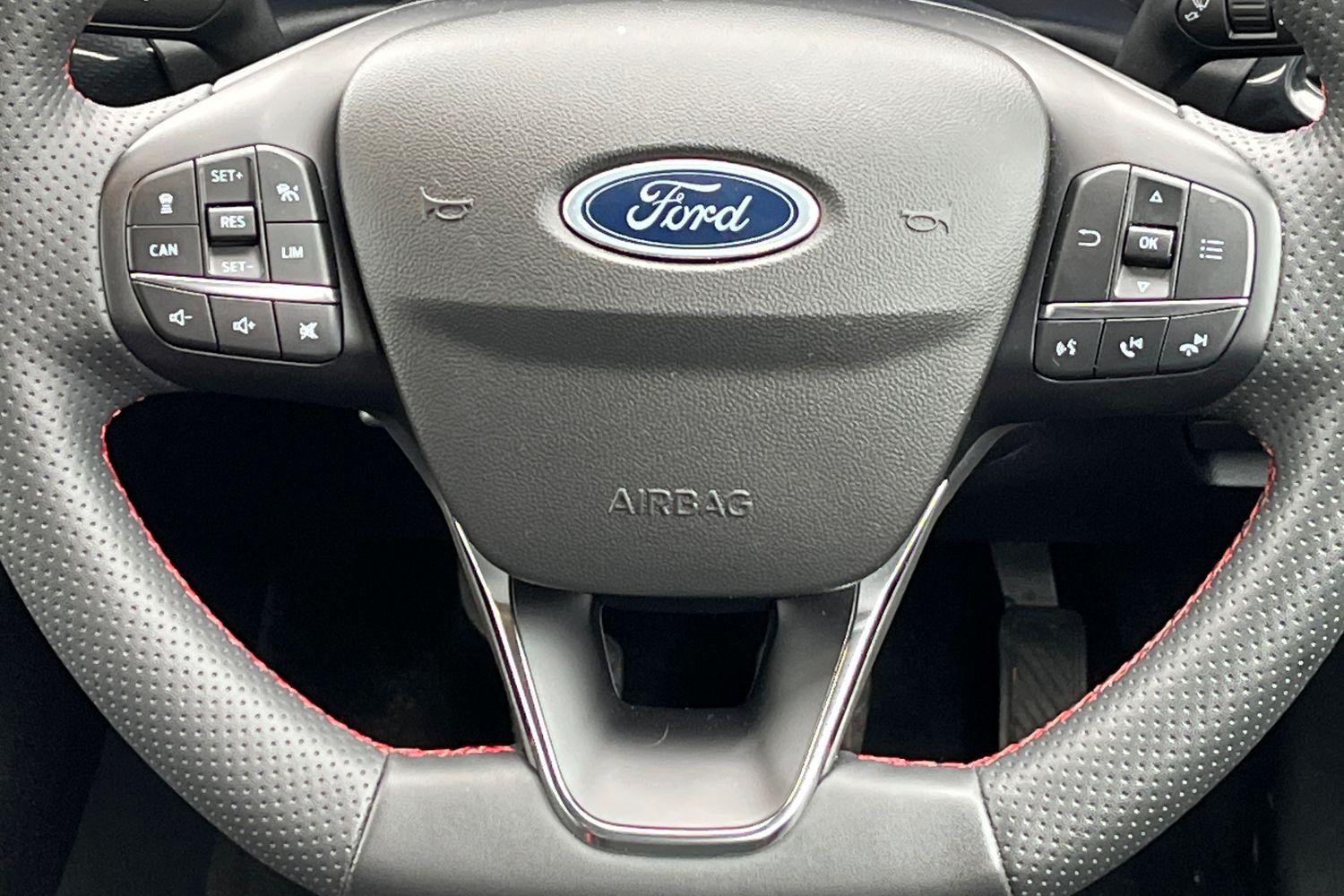 Ford FIESTA Photo 11