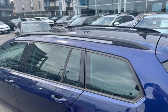 Volkswagen Golf Photo autoimg-7d5353564a7231f4ed7ed734d60026ceb3777e35.jpg