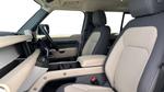 Land Rover Defender Photo 2