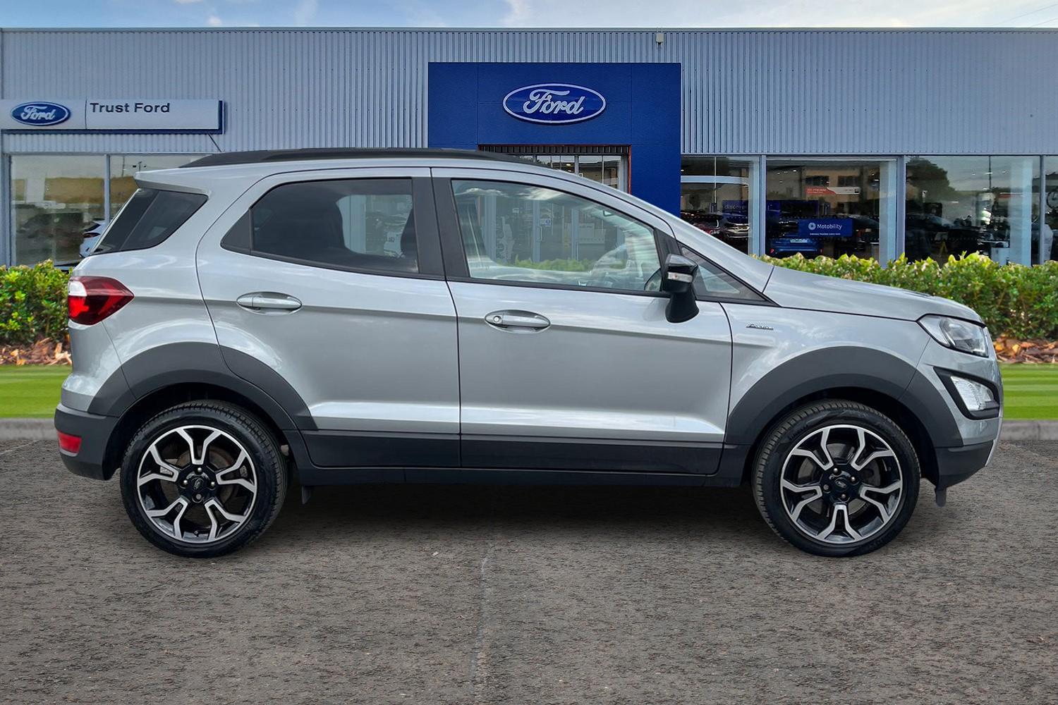 Ford EcoSport Photo 2