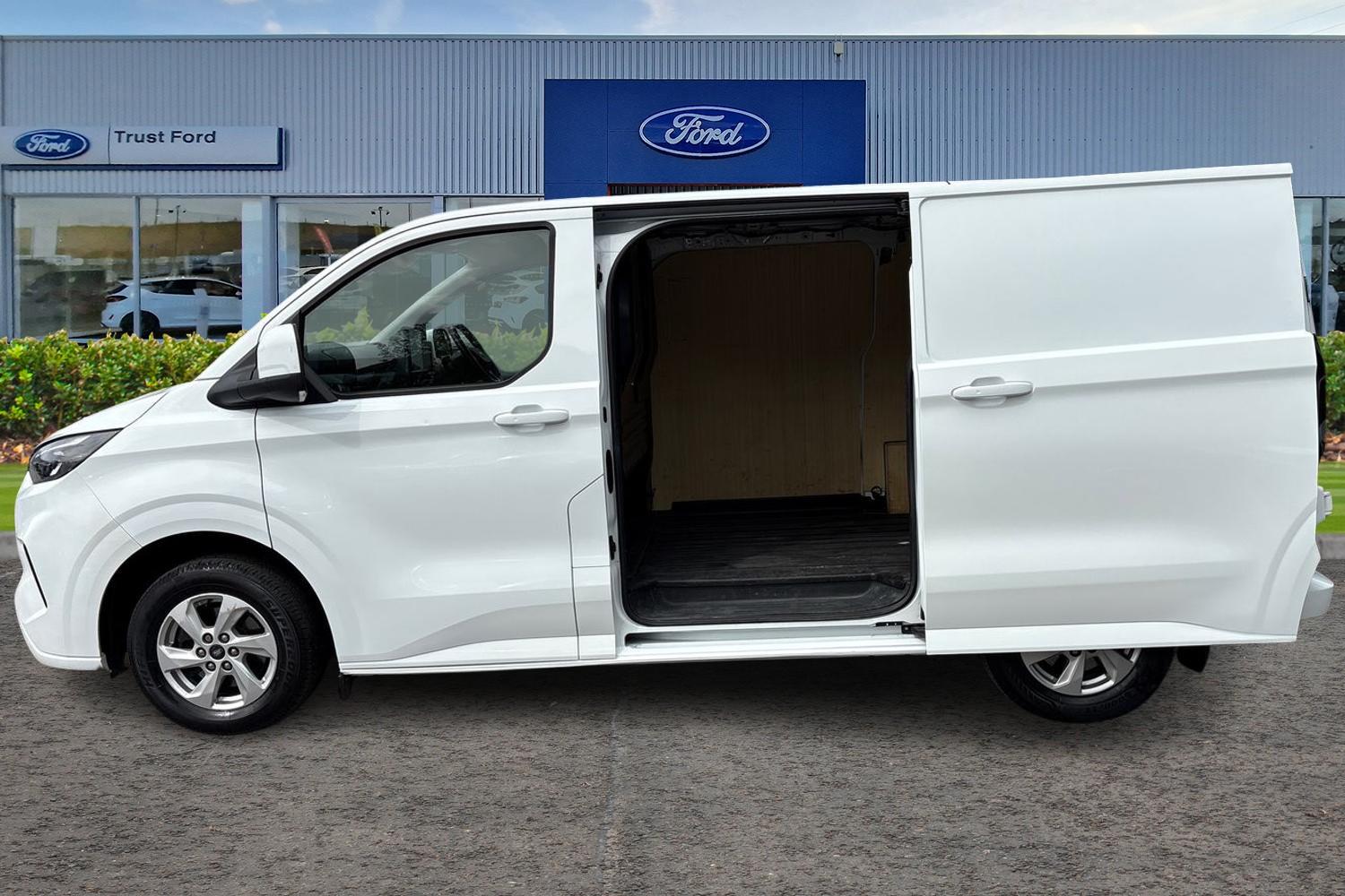 Ford TRANSIT CUSTOM Photo 4