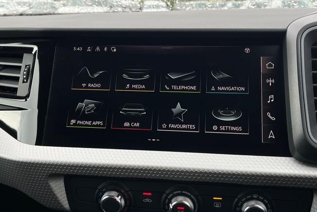 Audi A1 Photo 13