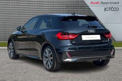 Audi A1 Photo 3