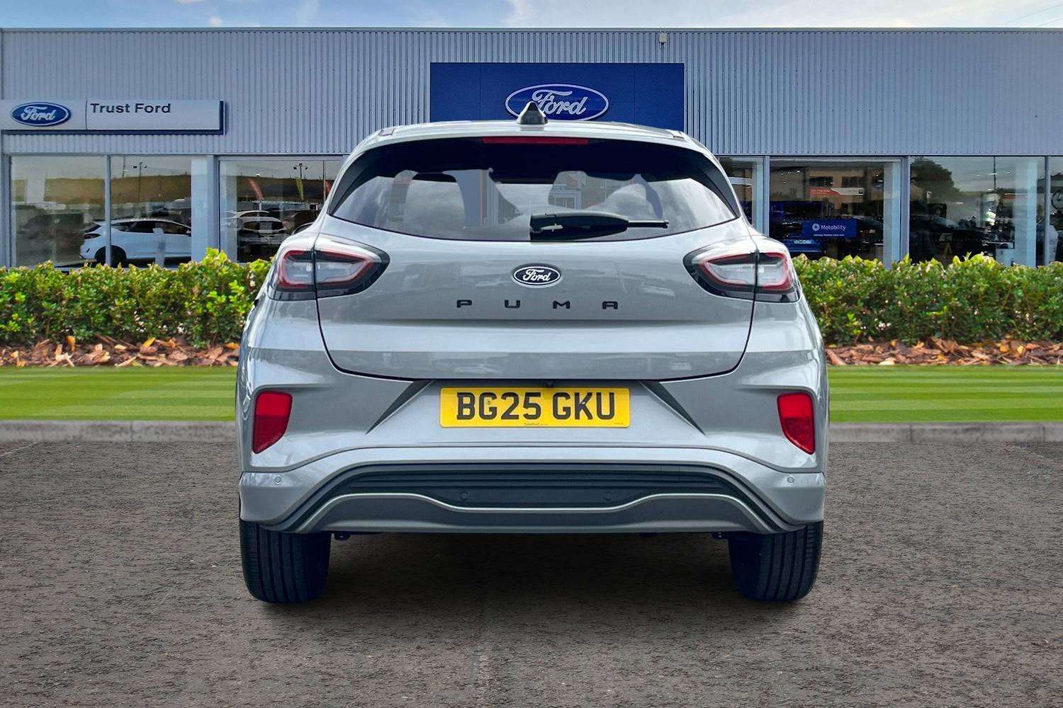 Ford PUMA Photo 6