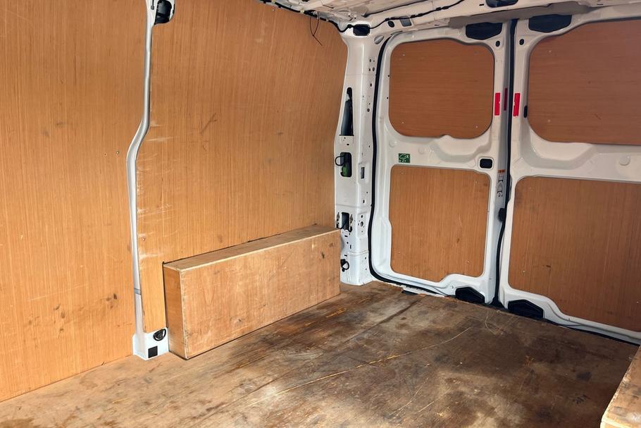 Used Ford TRANSIT CUSTOM LF24VHJ 5