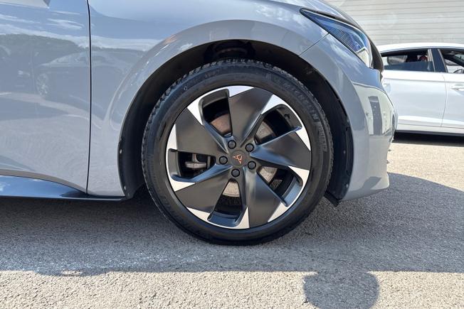 CUPRA Born Photo 5