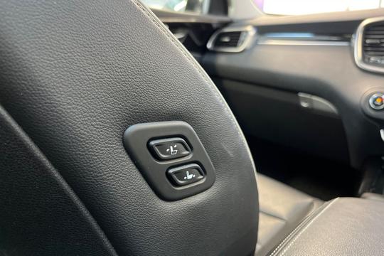 Kia Sorento Photo autoimg-7d5e144ae7fdc7de7d7d5bd6f75c3f4b750a2a45.jpg