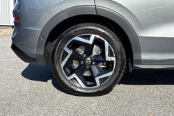 VOLKSWAGEN T-Roc Photo 5