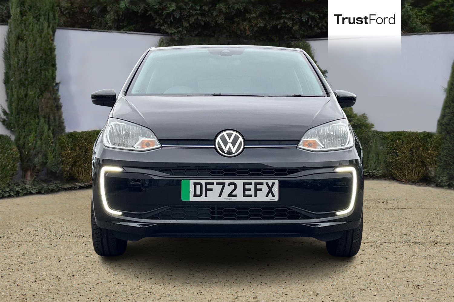 Volkswagen UP Photo 5
