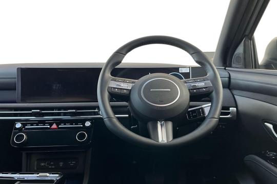 Hyundai TUCSON Photo autoimg-7d68ace7b9988697e27951a4e3ea0697126f7de6.jpg