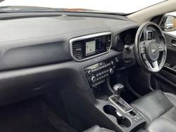 KIA Sportage Photo 2