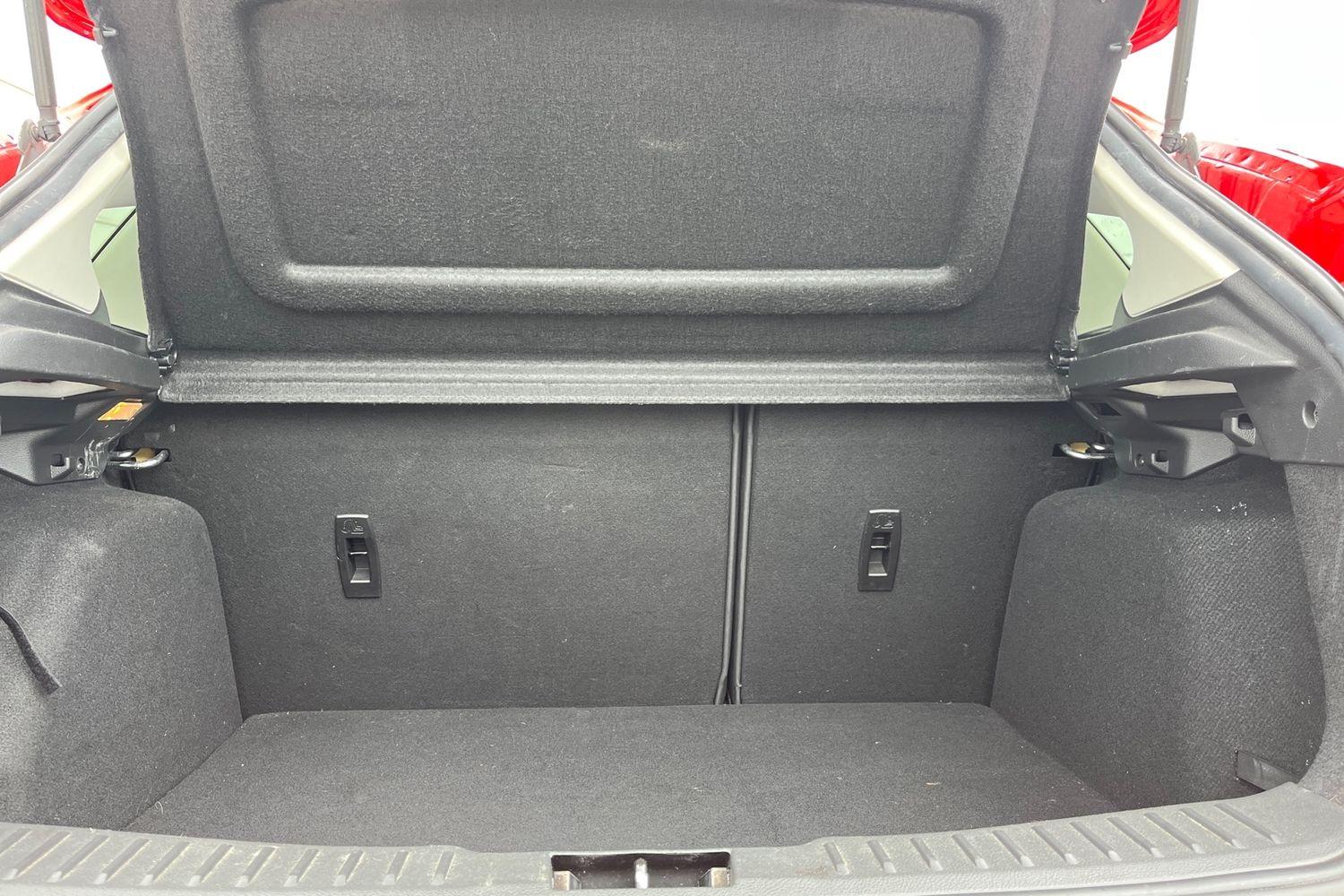 Ford FOCUS Photo 20