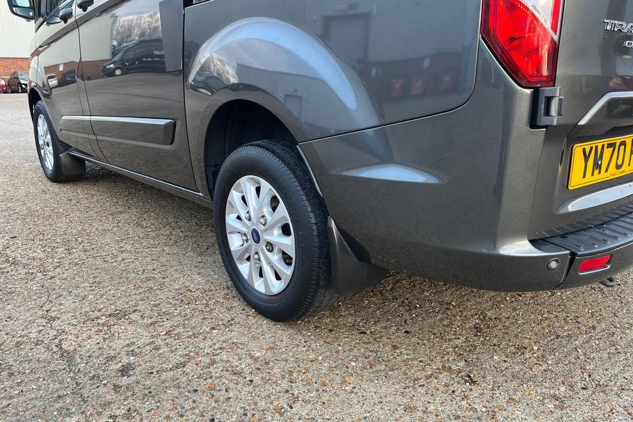 Used Ford TRANSIT CUSTOM YM70PUO 40