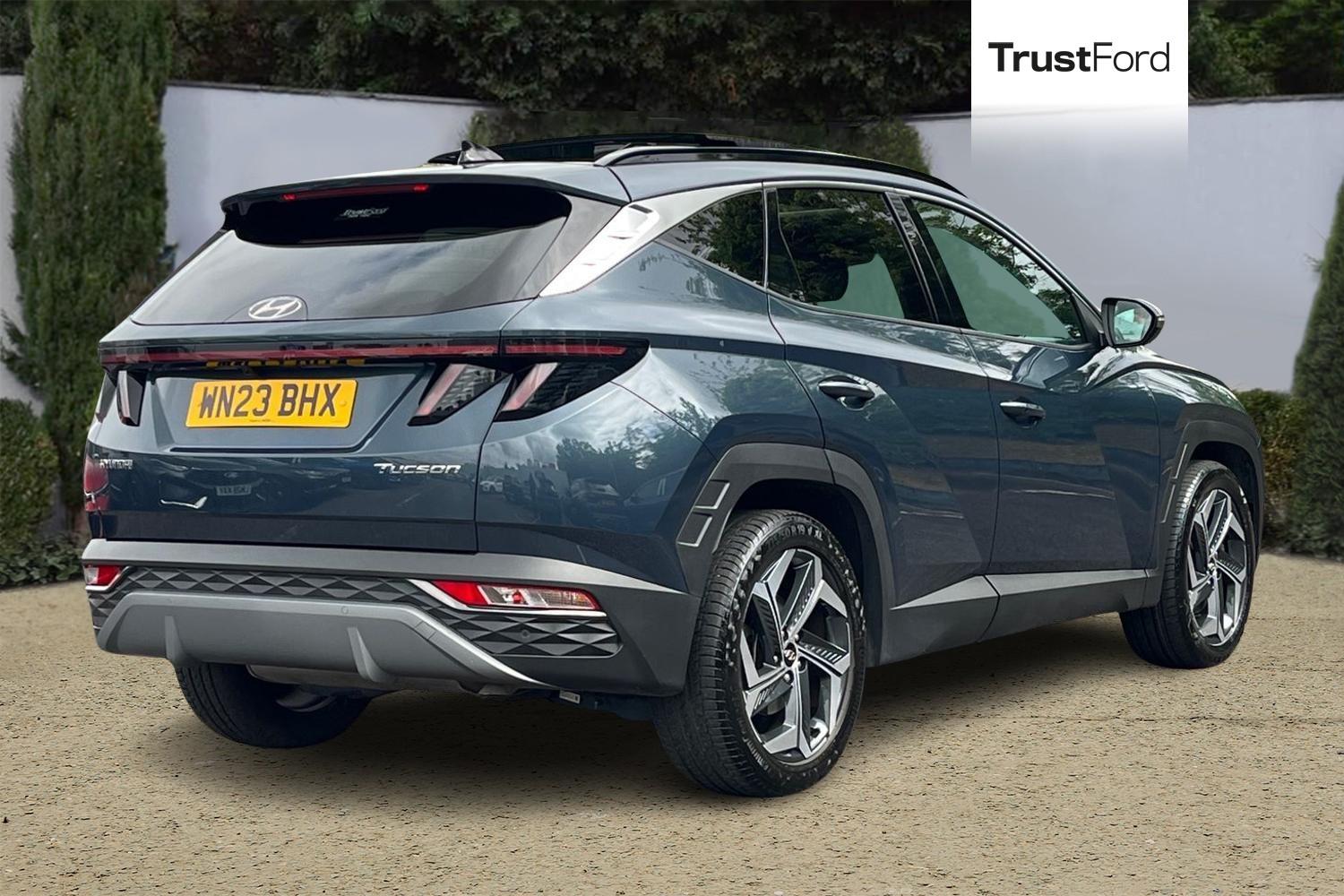 Hyundai TUCSON Photo 3