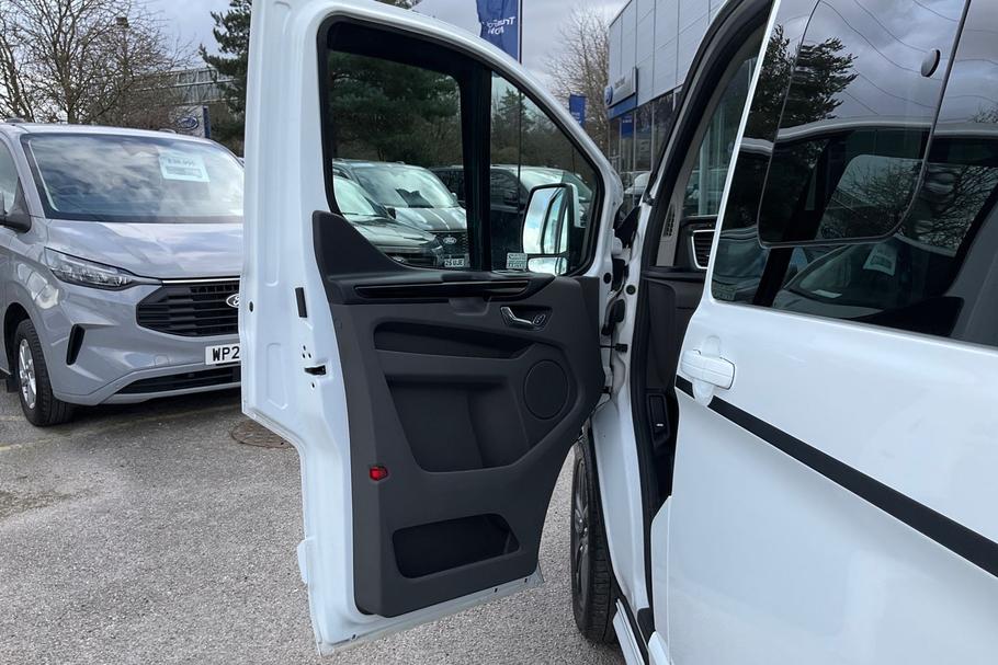 Used FORD TRANSIT CUSTOM FX22KXJ 16