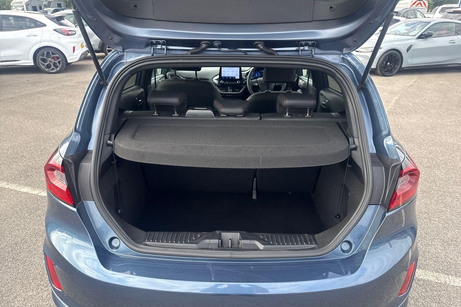 Ford FIESTA Photo 20